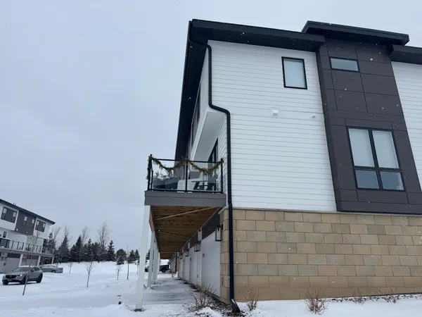 $445,000 | 5049 161st Street West, Lakeville, MN 55044