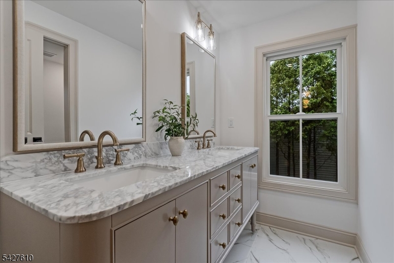 1900 Black River Road Bedminster, NJ 07931 - Photo 45 of 49