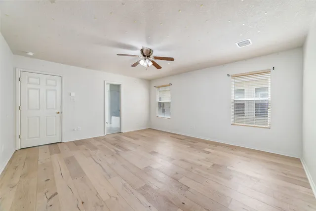 $2,400 | 3530 Barkers Crossing Avenue, Houston, TX 77084