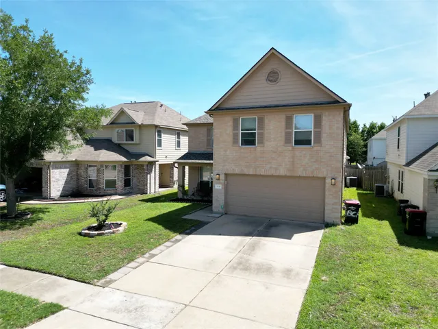 $2,400 | 3530 Barkers Crossing Avenue, Houston, TX 77084