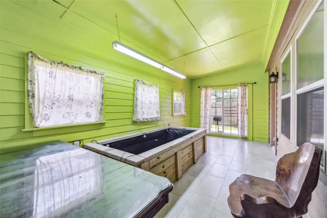 $2,400 | 3530 Barkers Crossing Avenue, Houston, TX 77084