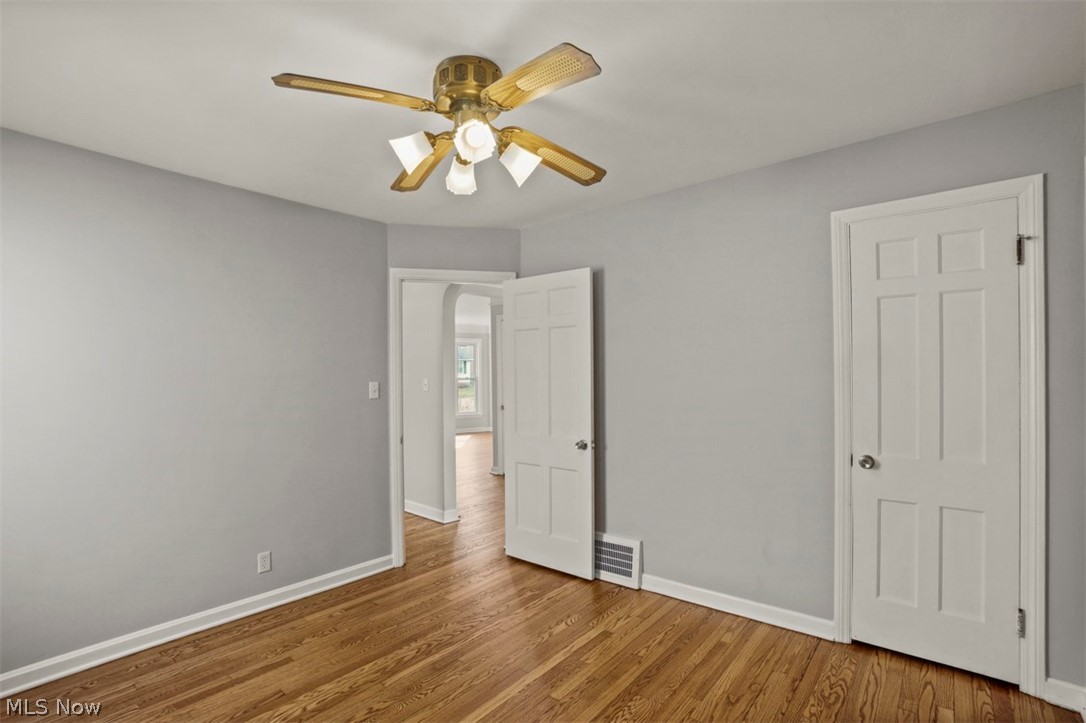 1220 Gordon Road Lyndhurst, OH 44124 - Photo 18 of 26