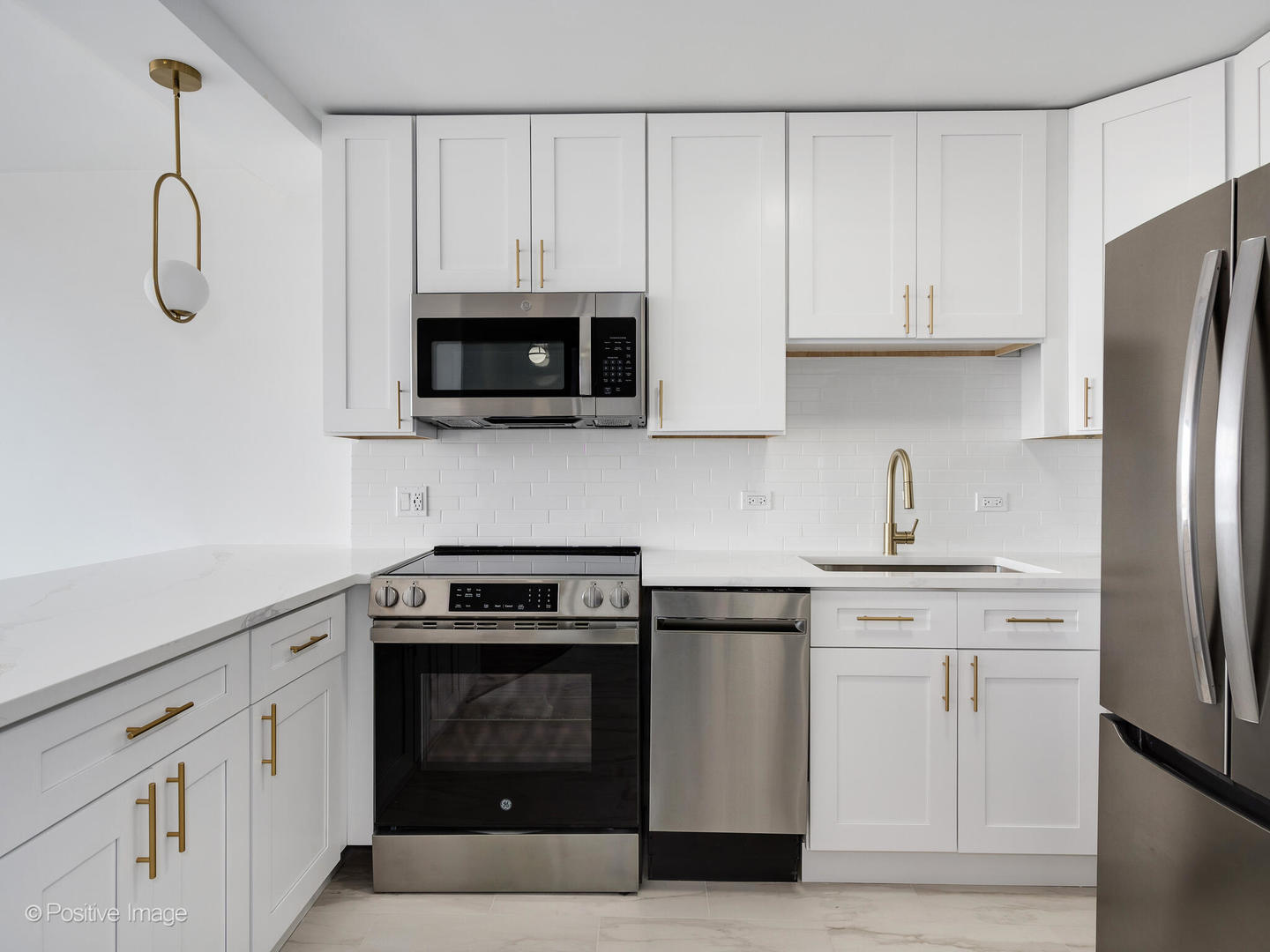 5445 North Sheridan Road, Unit 3107 Chicago, IL 60640 - Photo 7 of 17