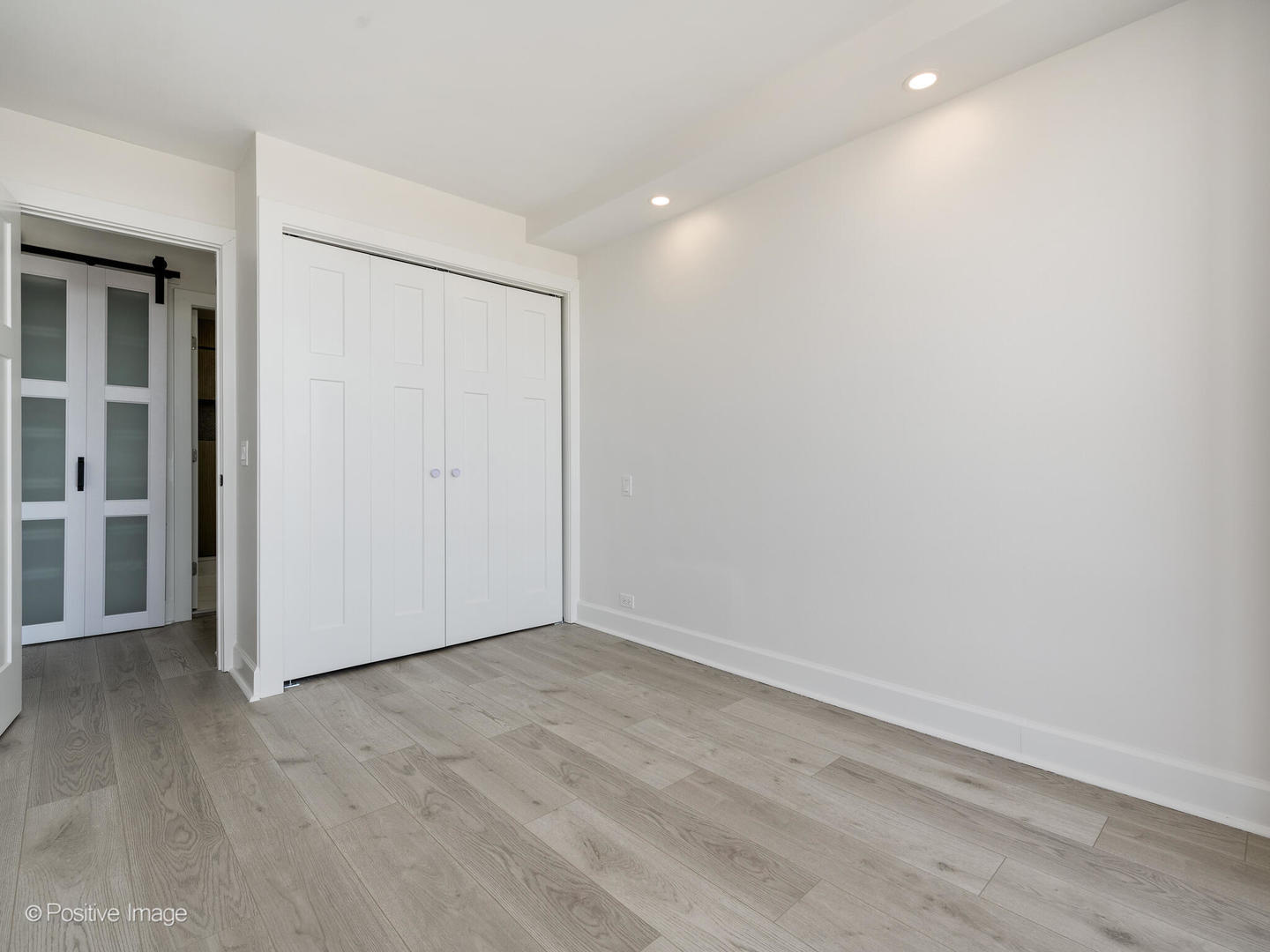 5445 North Sheridan Road, Unit 3107 Chicago, IL 60640 - Photo 9 of 17