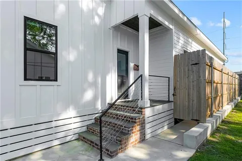 $2,800 | 3650 Bauvais Street, Metairie, LA 70001
