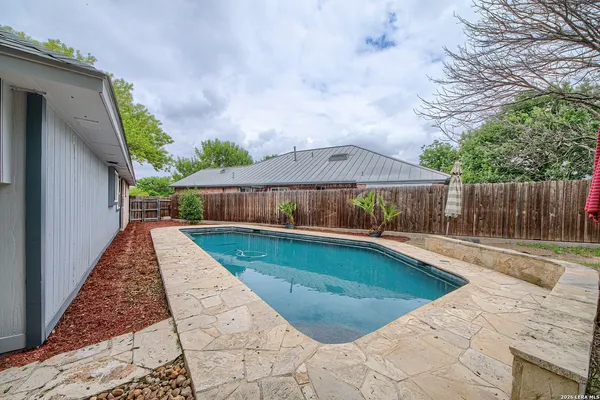 $279,999 | 7704 Rohrdanz, Live Oak, TX 78233