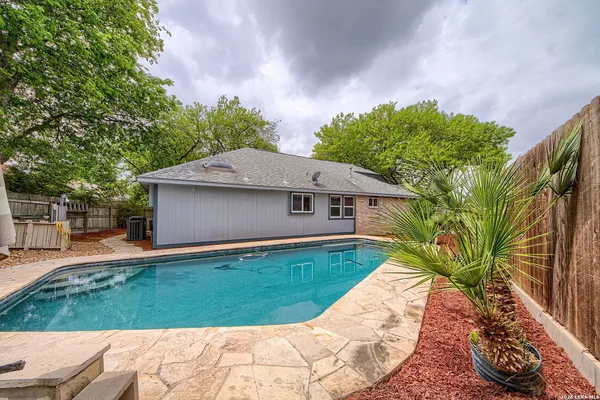 $279,999 | 7704 Rohrdanz, Live Oak, TX 78233