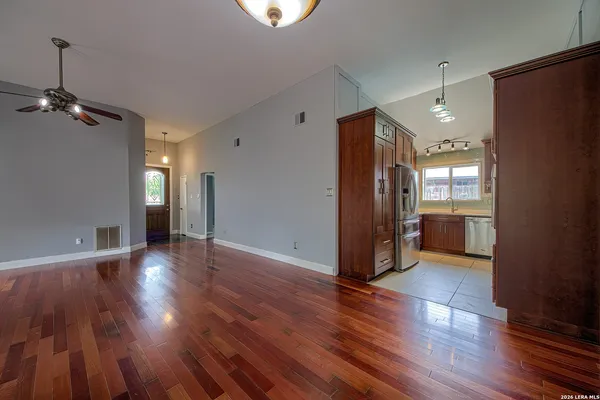 $279,999 | 7704 Rohrdanz, Live Oak, TX 78233
