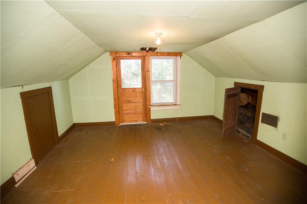 271 Moody Road Imperial, PA 15126 - Photo 11 of 19 Gallery Image 11
