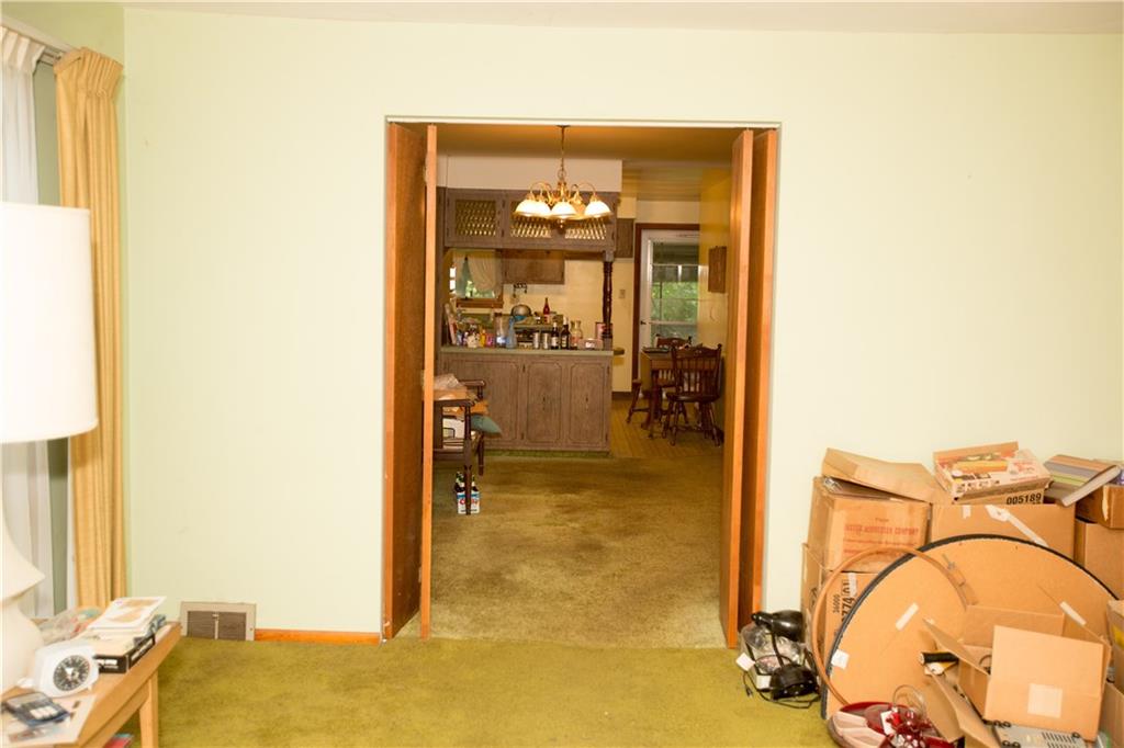 271 Moody Road Imperial, PA 15126 - Photo 6 of 19 Gallery Image 6