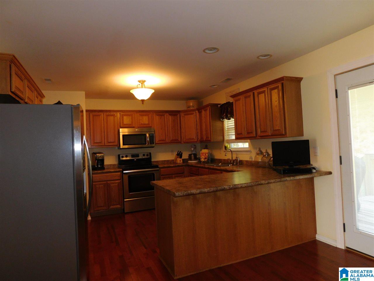 8991 Brasher Road Warrior, AL 35180 - Photo 8 of 36