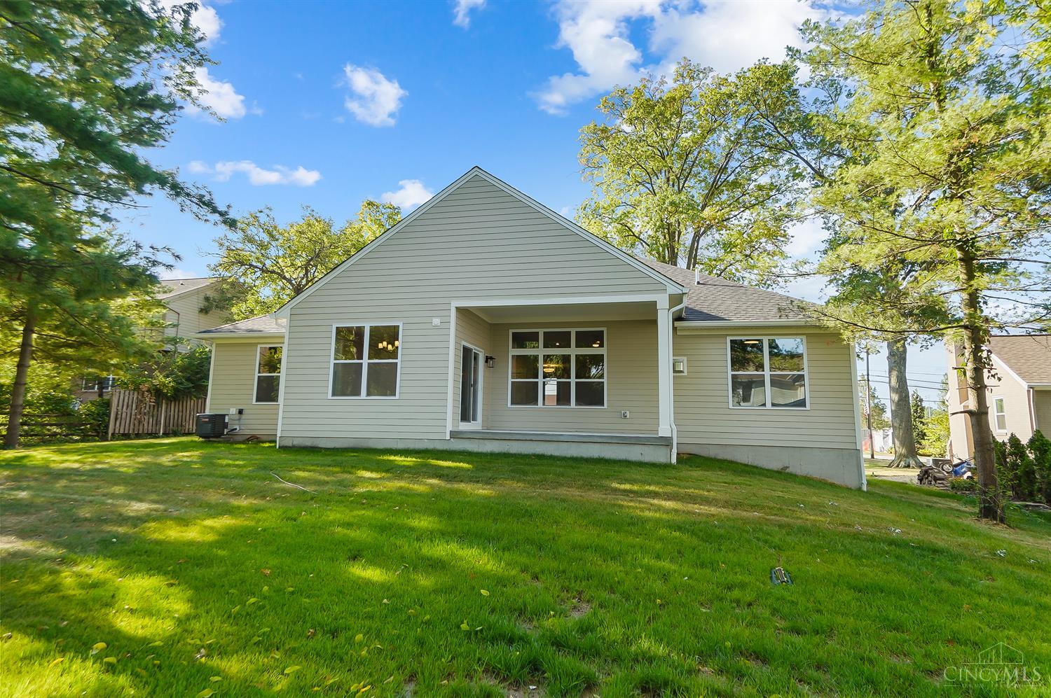 5440 Cooper Road Blue Ash, OH 45242 - Photo 47 of 54