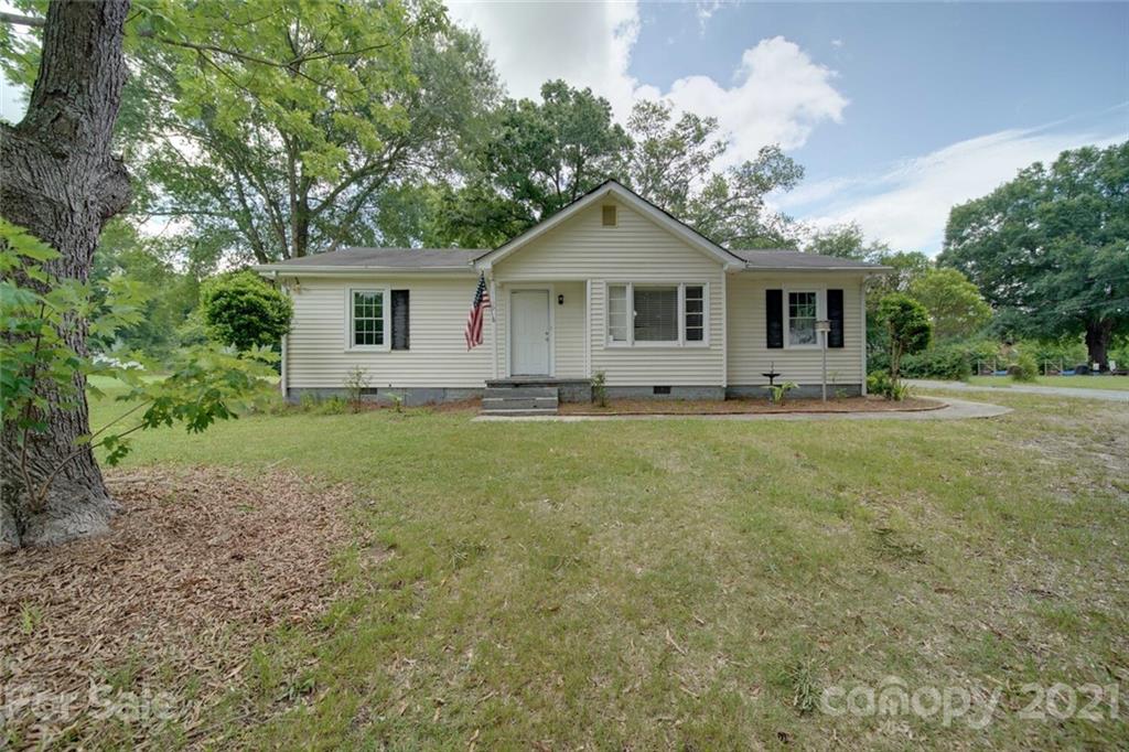 1109 Griffith Road Monroe, NC 28112 - Photo 1 of 42 Gallery Image 1