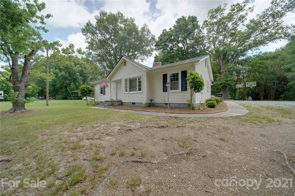1109 Griffith Road Monroe, NC 28112 - Photo 35 of 42 Gallery Image 35