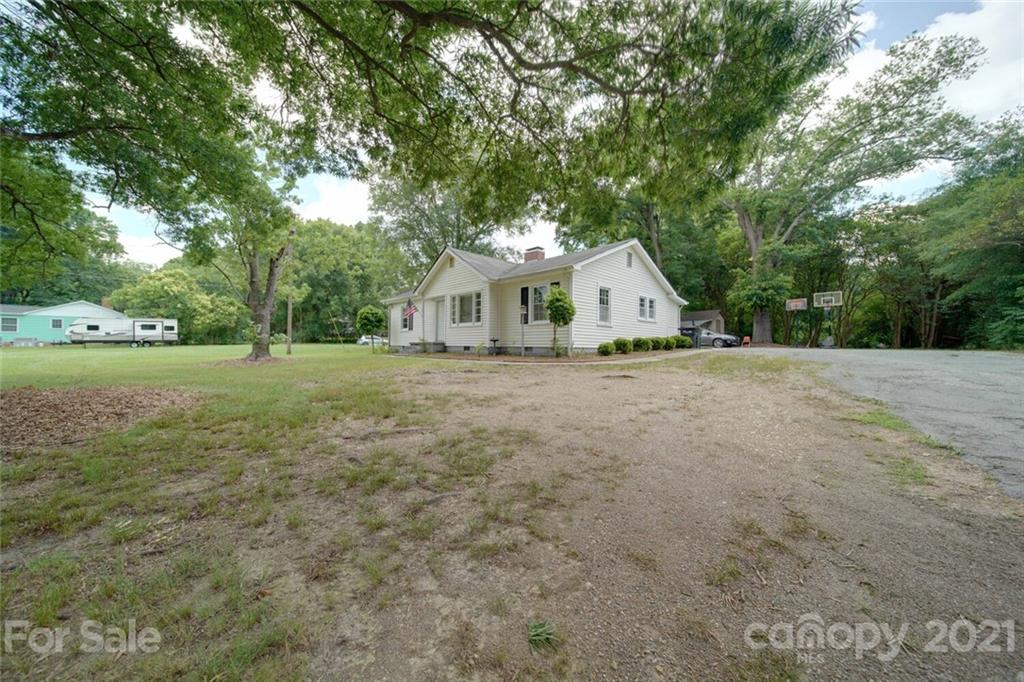 1109 Griffith Road Monroe, NC 28112 - Photo 36 of 42 Gallery Image 36