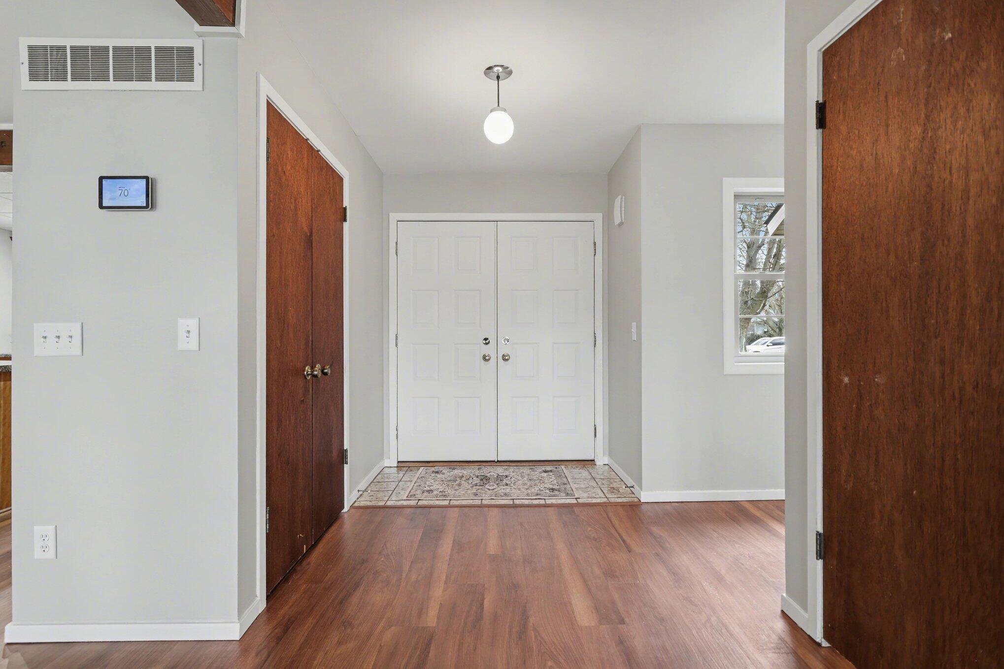 118 Maple Circle Climax, MI 49034 - Photo 12 of 42 Entry