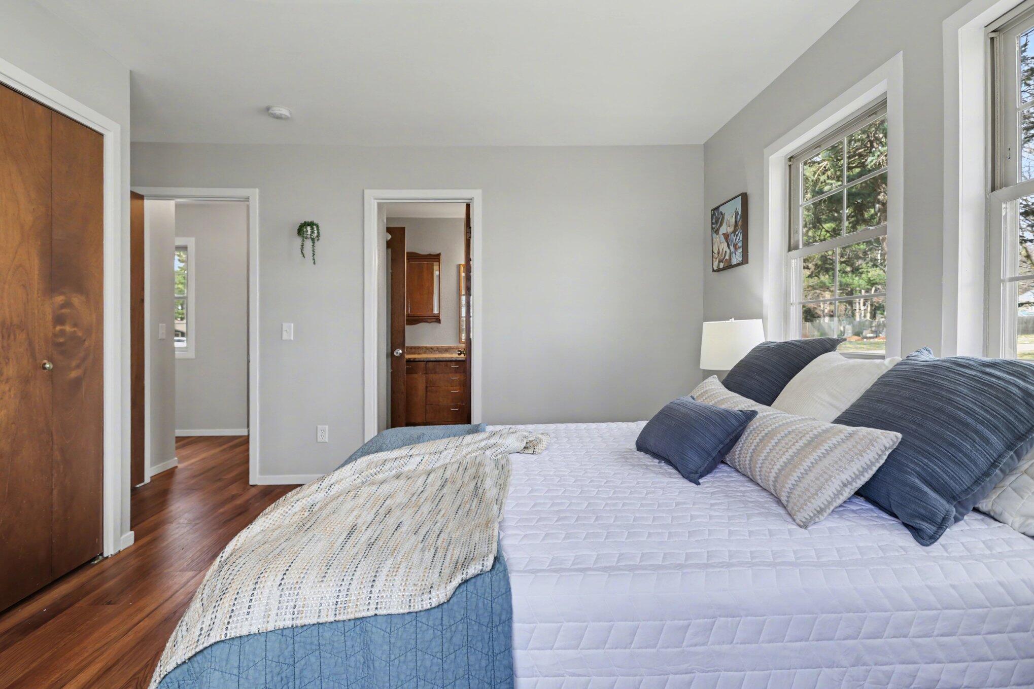118 Maple Circle Climax, MI 49034 - Photo 15 of 42 Main Floor Bedroom