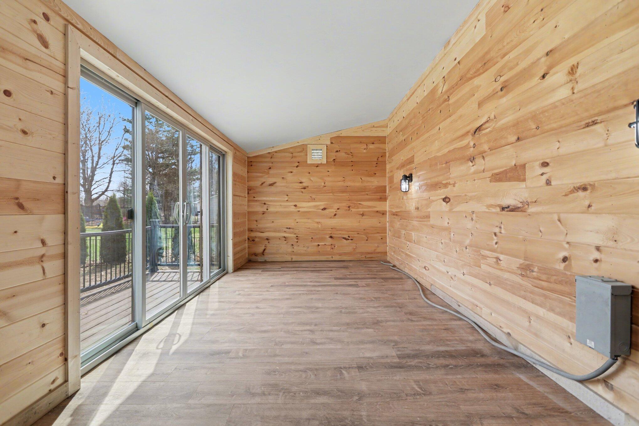 118 Maple Circle Climax, MI 49034 - Photo 18 of 42 3 Seasons porch