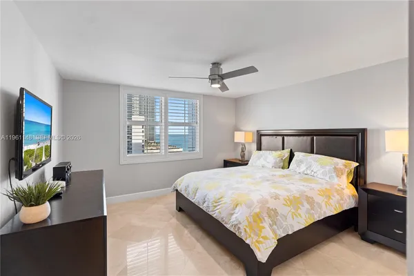 $4,250 | 1920 South Ocean Drive, Unit 17D, Hallandale Beach, FL 33009