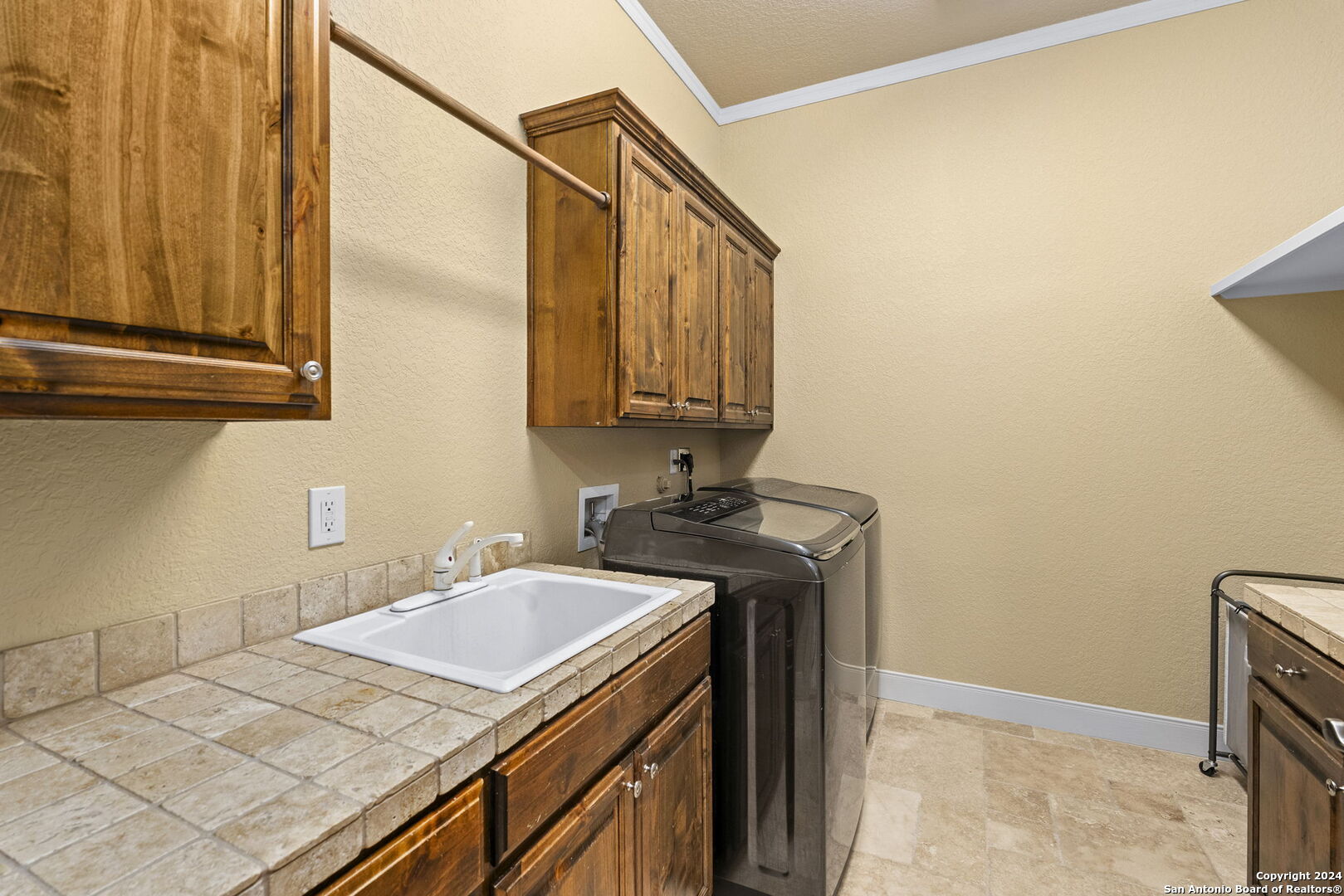 8415 Wild Wind Park Garden Ridge, TX 78266 - Photo 14 of 62