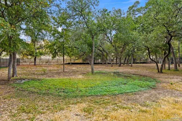 $795,000 | 8415 Wild Wind Park, Garden Ridge, TX 78266