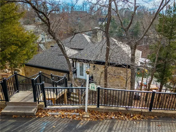 $825,000 | 16 Shelter Cove, Osage Beach, MO 65065