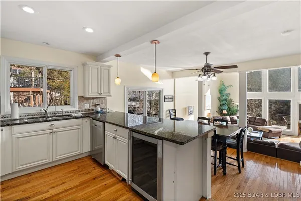 $825,000 | 16 Shelter Cove, Osage Beach, MO 65065