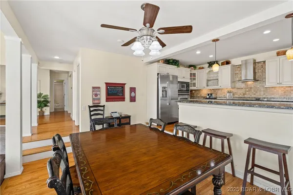 $825,000 | 16 Shelter Cove, Osage Beach, MO 65065