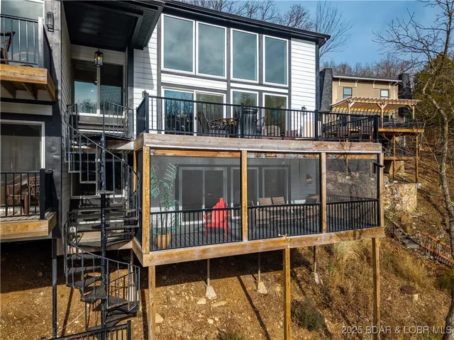 $825,000 | 16 Shelter Cove, Osage Beach, MO 65065