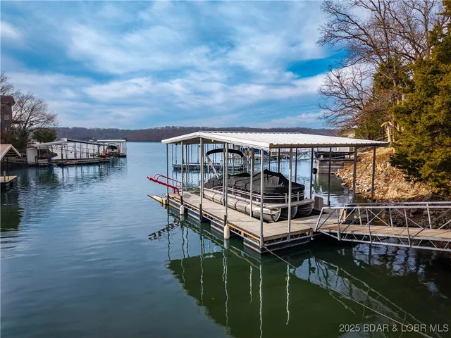 $825,000 | 16 Shelter Cove, Osage Beach, MO 65065