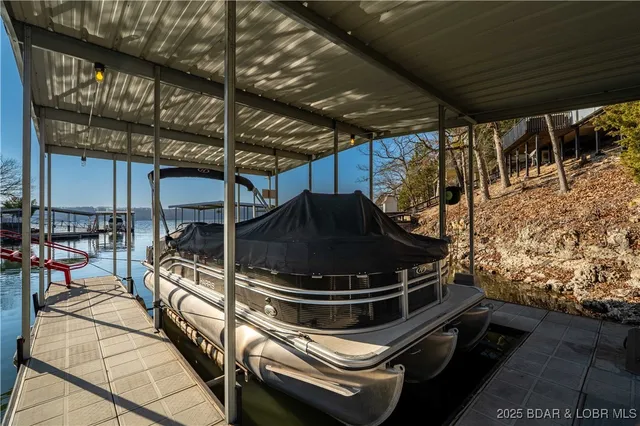 $825,000 | 16 Shelter Cove, Osage Beach, MO 65065