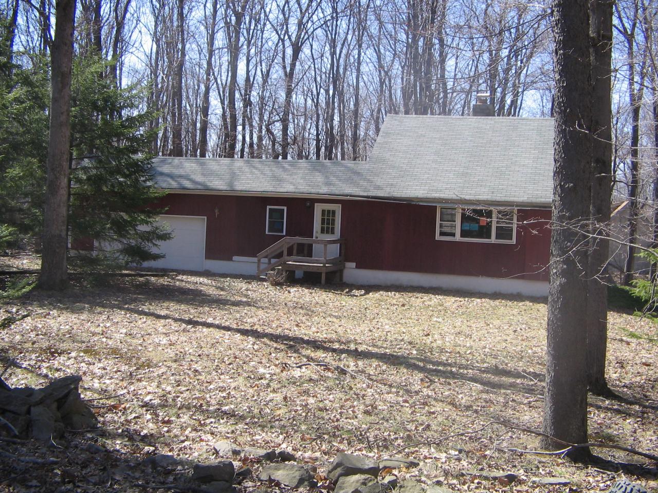 516 Ridge Road Pocono Lake, PA 18347 - Photo 1 of 1 Front View