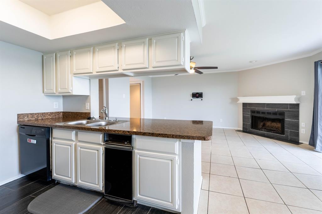 4552 Chaha Road, Unit 202 Garland, TX 75043 - Photo 14 of 25