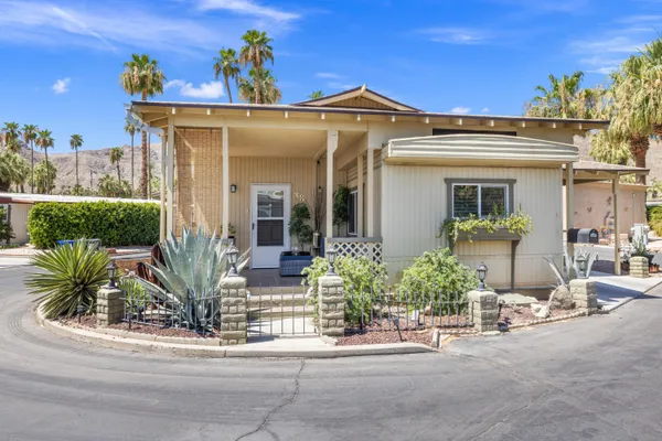 $285,000 | 70260 Highway 111, Unit 38, Rancho Mirage, CA 92270