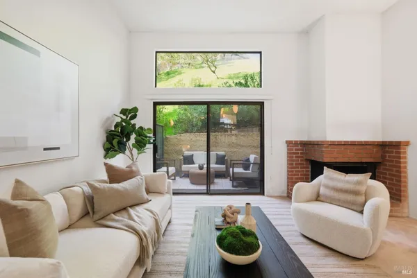 $799,000 | 818 South Eliseo Drive, Greenbrae, CA 94904