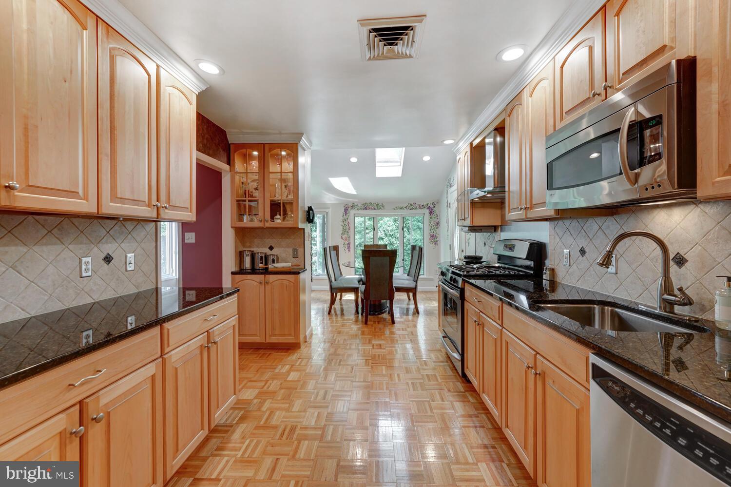 937 Edwards Drive Springfield, PA 19064 - Photo 20 of 43 Gallery Image 20