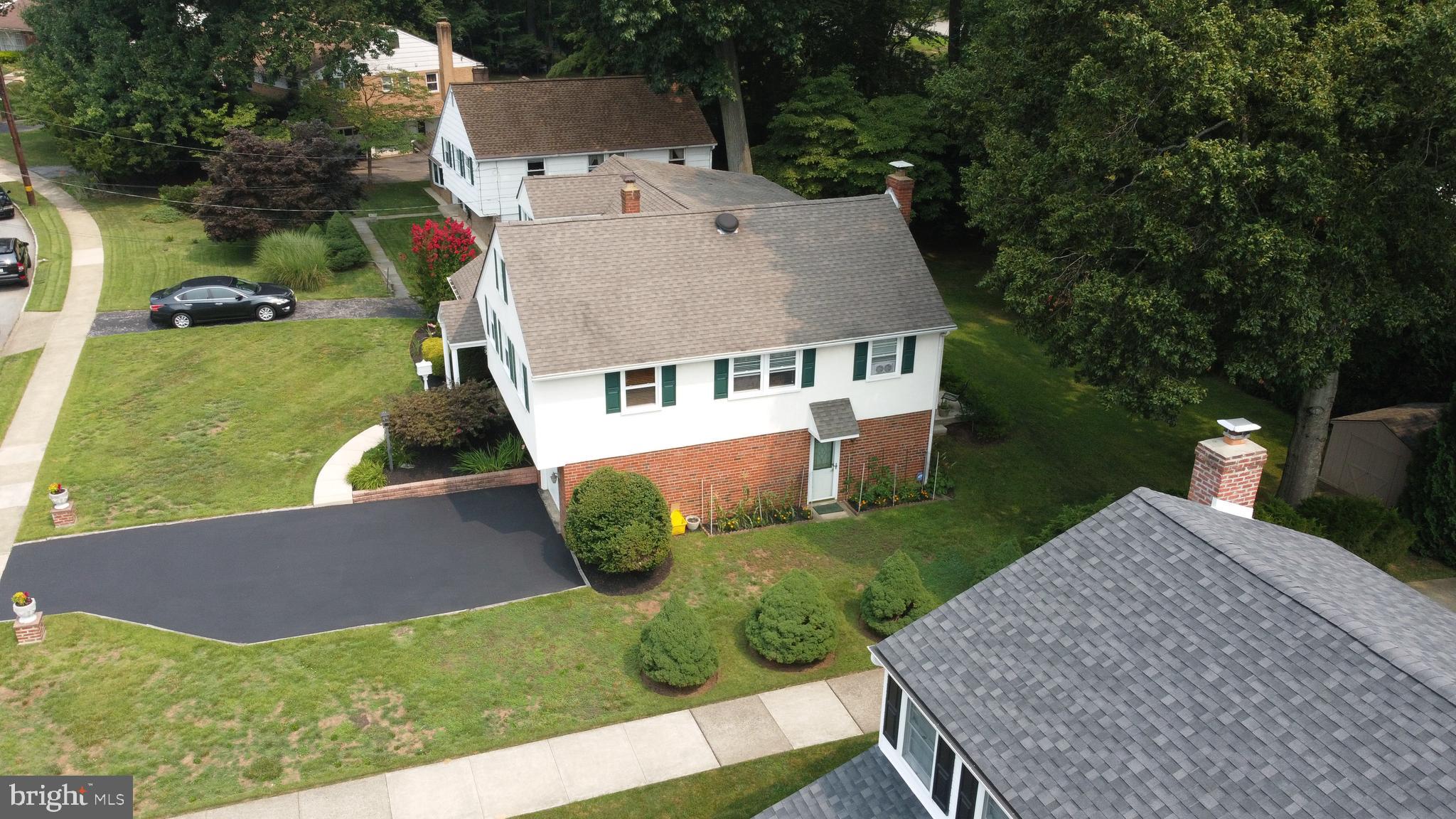 937 Edwards Drive Springfield, PA 19064 - Photo 6 of 43 Gallery Image 6