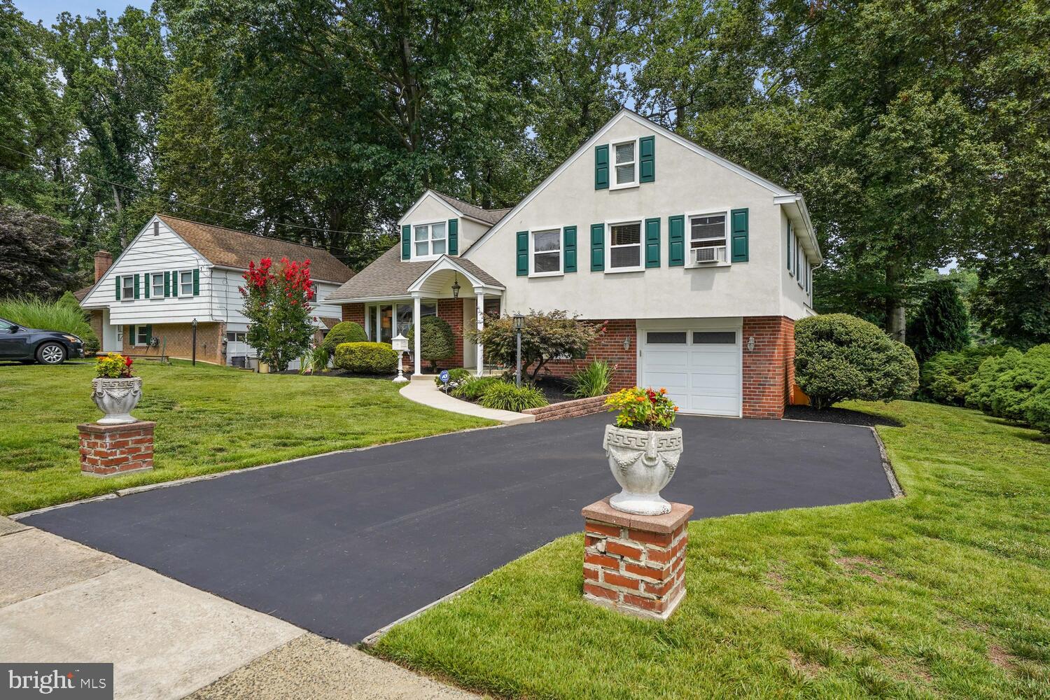 937 Edwards Drive Springfield, PA 19064 - Photo 8 of 43 Gallery Image 8