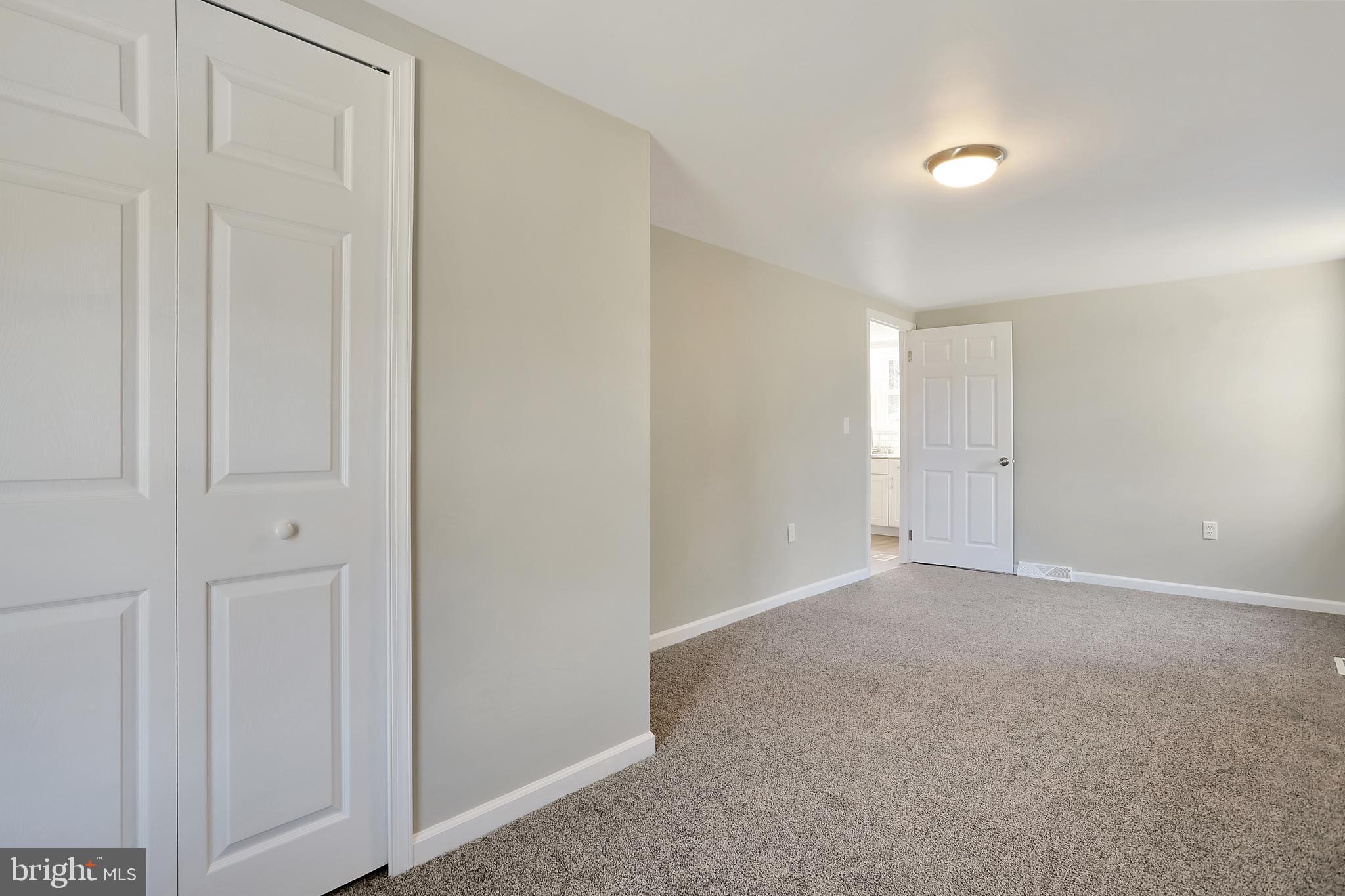 13246 Blairs Valley Road Clear Spring, MD 21722 - Photo 20 of 32 Master on Main Level
