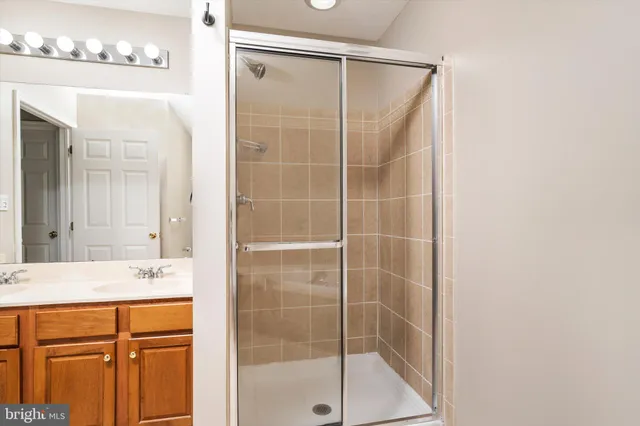 an empty room with closet