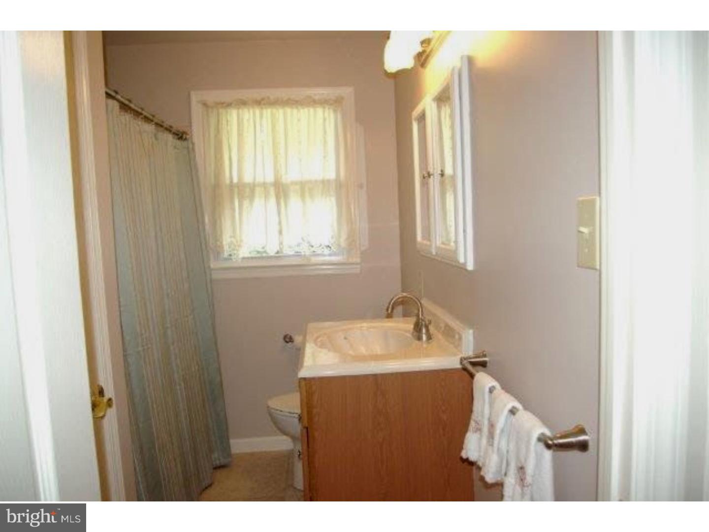 527 Hastings Road Cherry Hill, NJ 08034 - Photo 18 of 20 Gallery Image 18