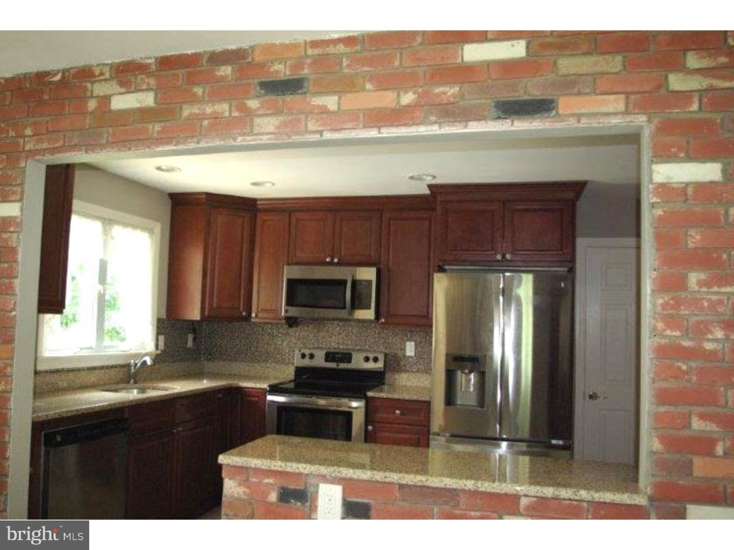 527 Hastings Road Cherry Hill, NJ 08034 - Photo 4 of 20 Gallery Image 4