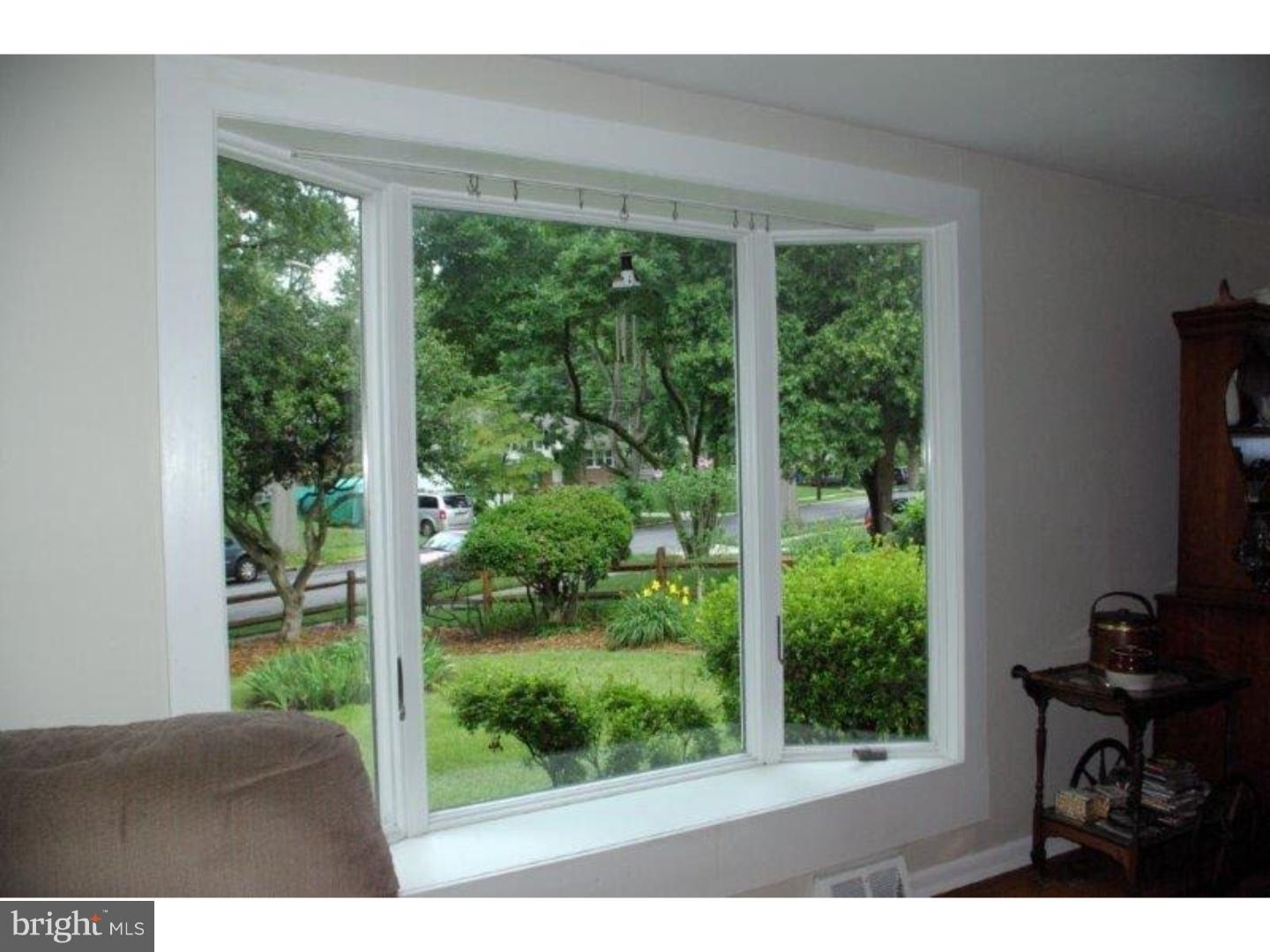 527 Hastings Road Cherry Hill, NJ 08034 - Photo 6 of 20 Gallery Image 6