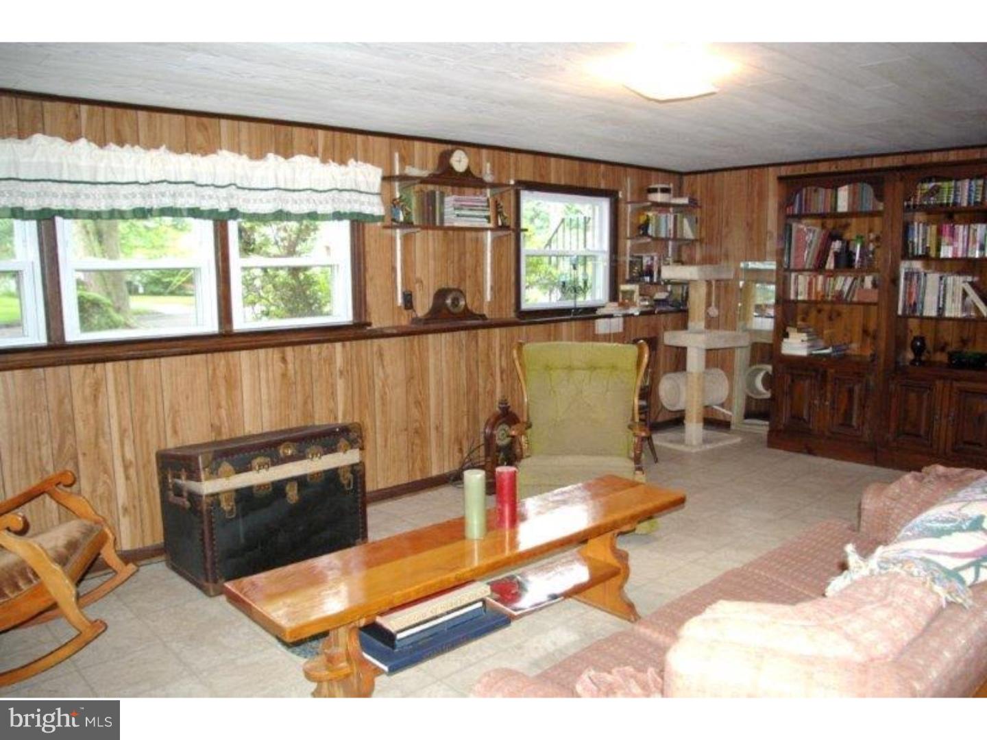 527 Hastings Road Cherry Hill, NJ 08034 - Photo 8 of 20 Gallery Image 8
