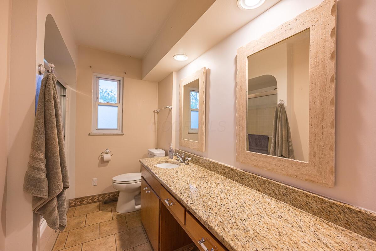1830 Walker Road Hilliard, OH 43026 - Photo 22 of 59 1830 Walker - 21