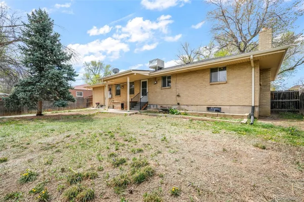 $545,000 | 140 South Kendall Street, Lakewood, CO 80226