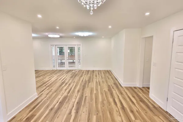 $2,395 | 3795 Summer Drive, Pensacola, FL 32504