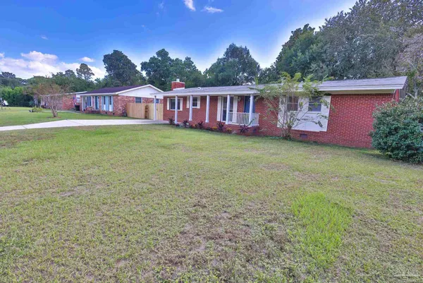 $2,395 | 3795 Summer Drive, Pensacola, FL 32504