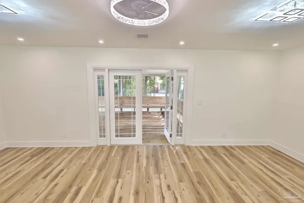 $2,395 | 3795 Summer Drive, Pensacola, FL 32504