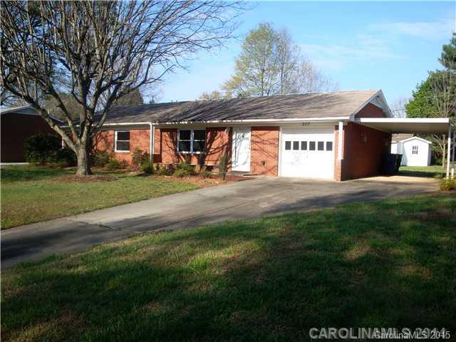507 Fieldstone Road Mooresville, NC 28115 - Photo 2 of 15 Gallery Image 2